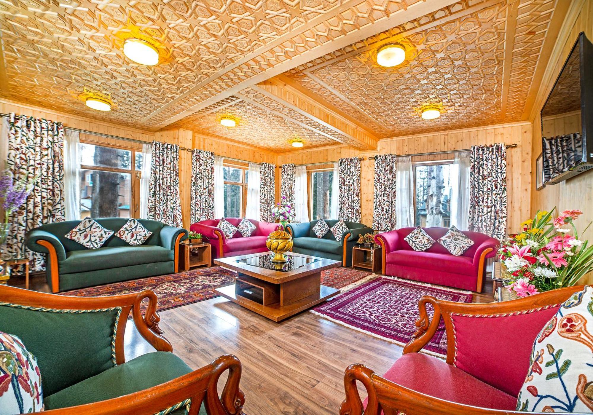 Shaw Inn By Stay Pattern Γκουλμάργκ Εξωτερικό φωτογραφία