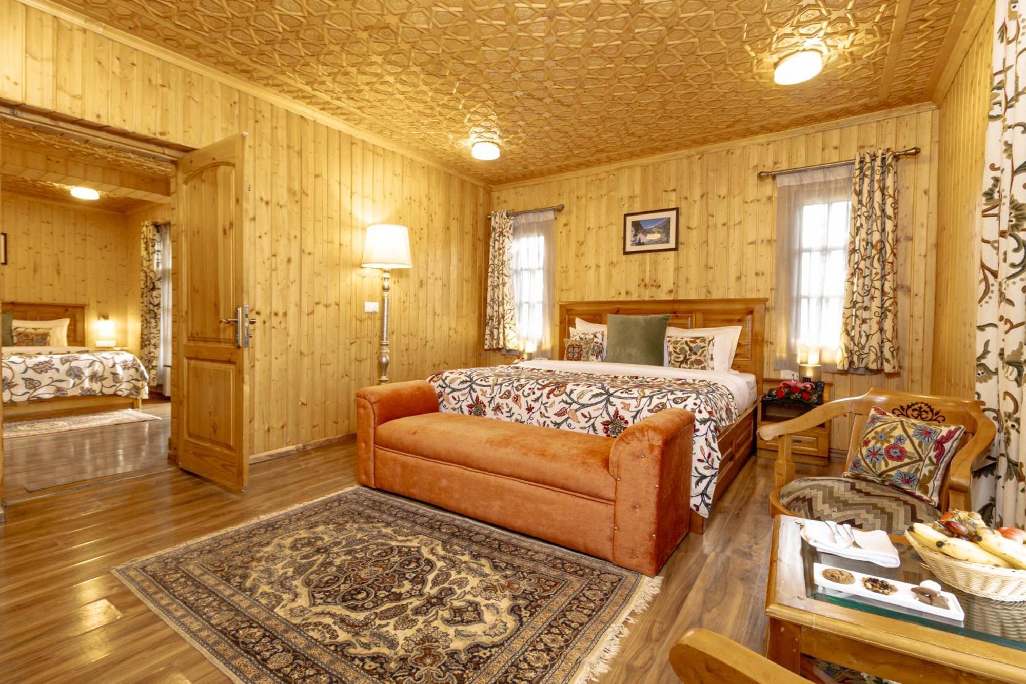 Shaw Inn By Stay Pattern Γκουλμάργκ Εξωτερικό φωτογραφία
